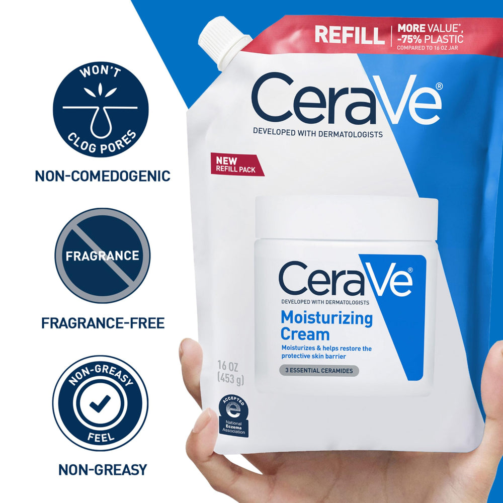 CeraVe crema en uso sobre mano aplicando hidratación instantánea y suave
