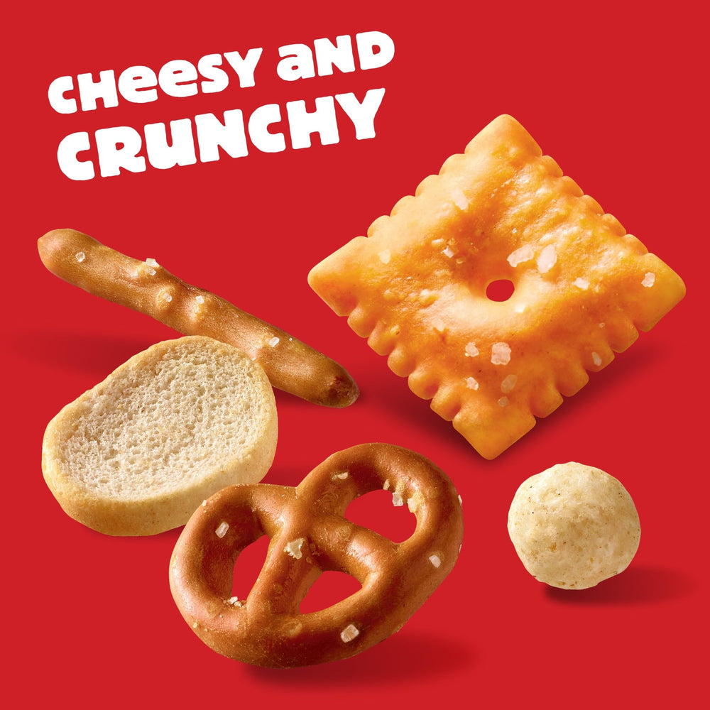 Cheez-It comparación de tamaño con mano, muestra porción portátil