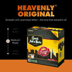 Chock Full o' Nuts café vertido en taza mostrando aroma y facilidad de preparación