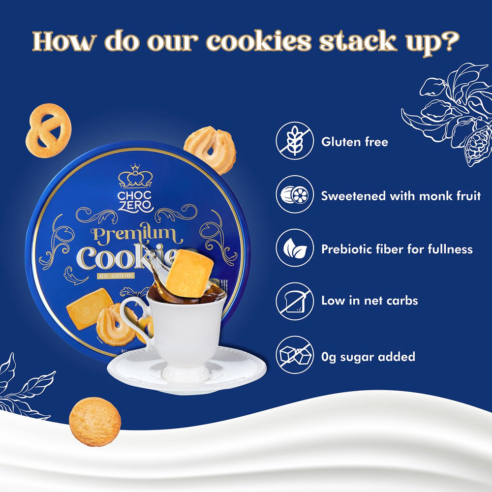 ChocZero galletas servidas junto a taza de café, opción para acompañar bebidas