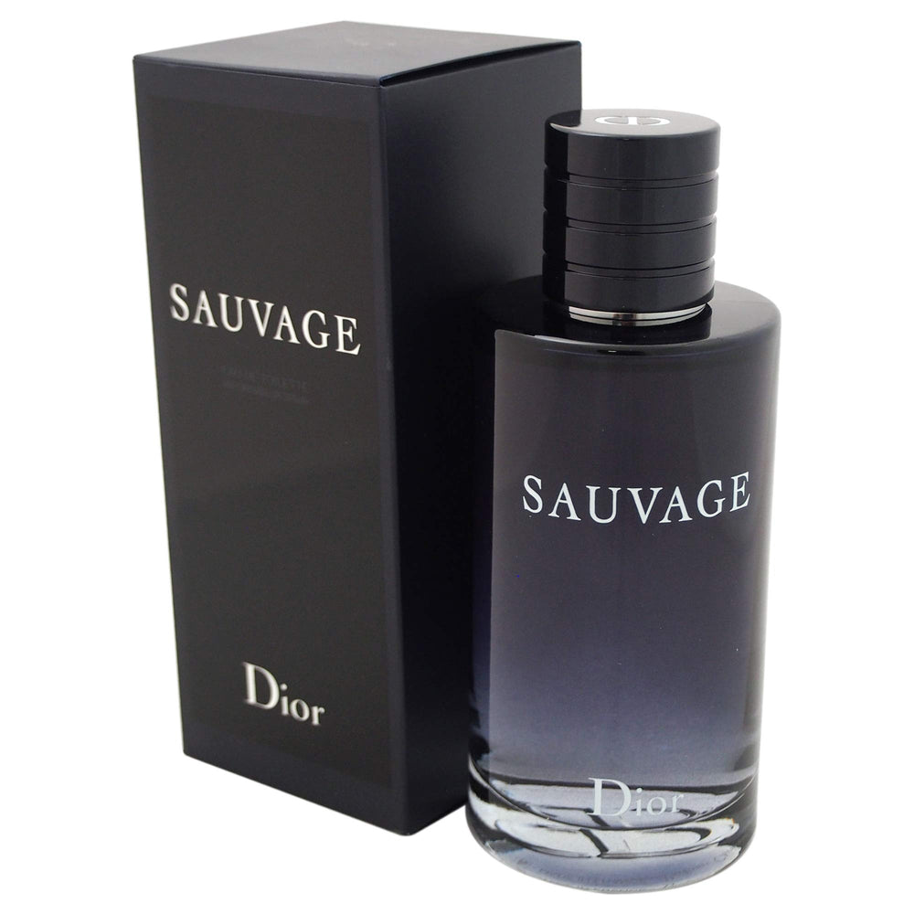 CHRISTIAN DIOR Sauvage en tocador mostrando uso cotidiano y estilo