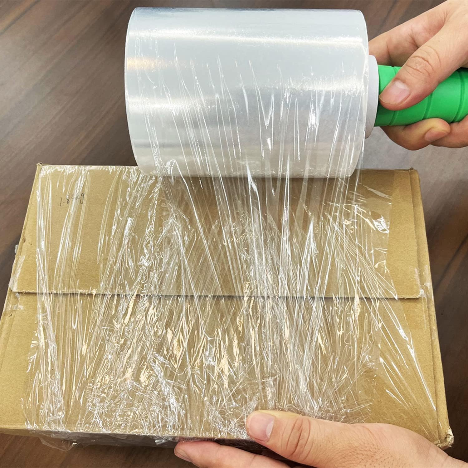 CHUANGSEED film envolviendo palet para asegurar carga durante transporte