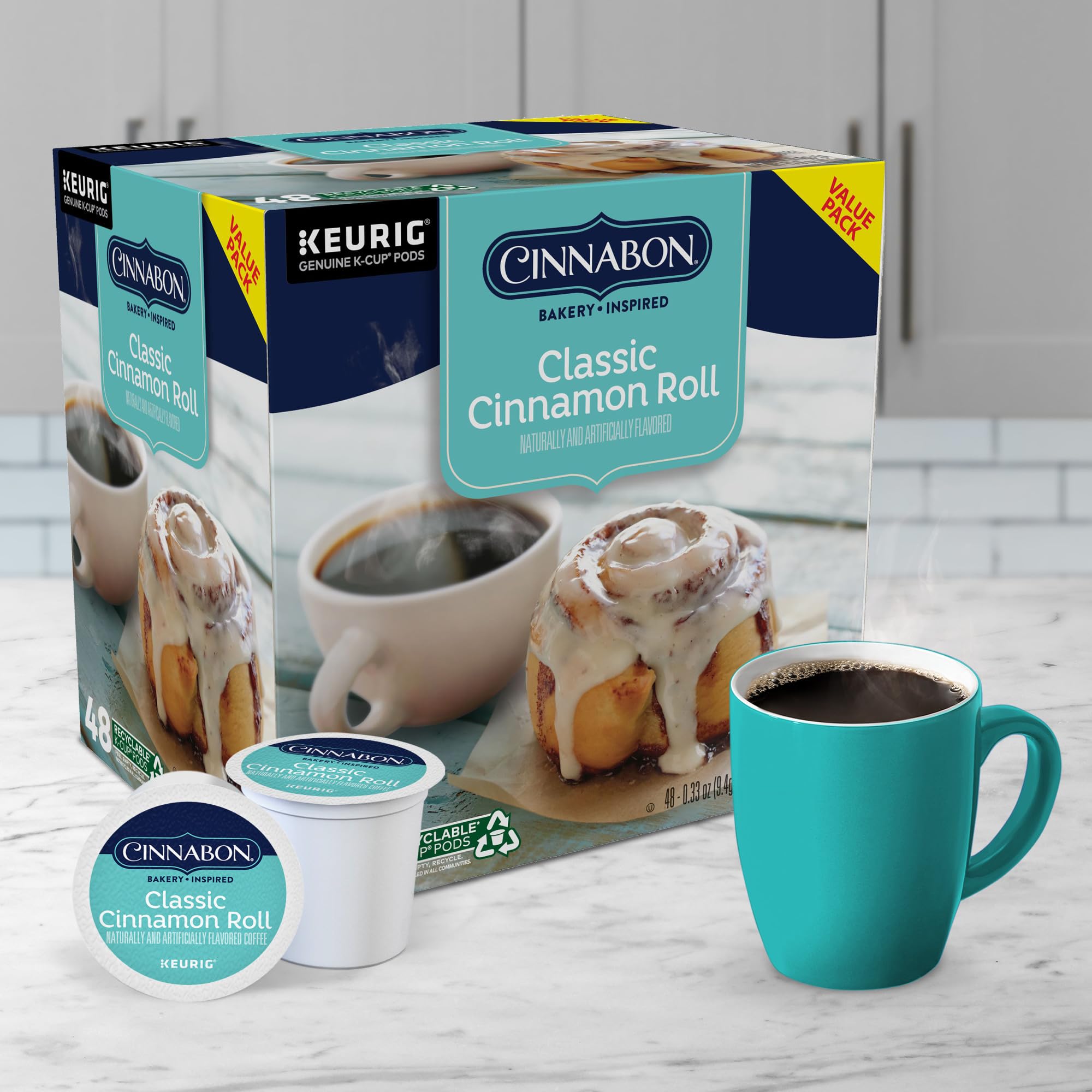 CINNABON cápsula cortada mostrando contenido aromático, vista interior clara