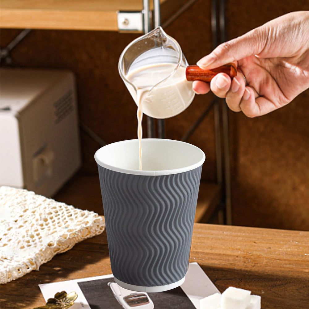 Clawsoff vaso con sopa mostrando versatilidad de uso