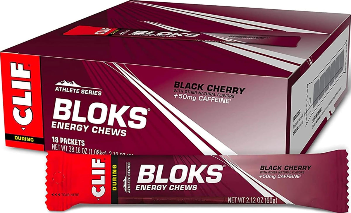 Clif Bloks frente del paquete mostrando sabor Black Cherry y facilidad de transporte