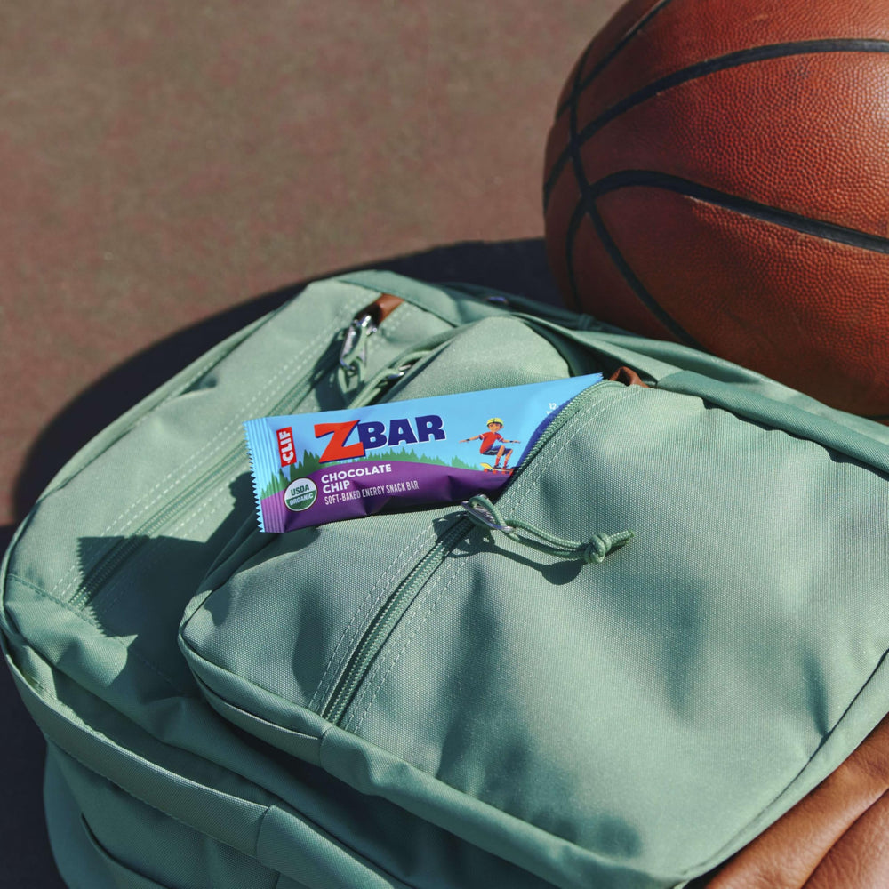 Clif Kid Zbar en mesa familiar, solución de snack práctica
