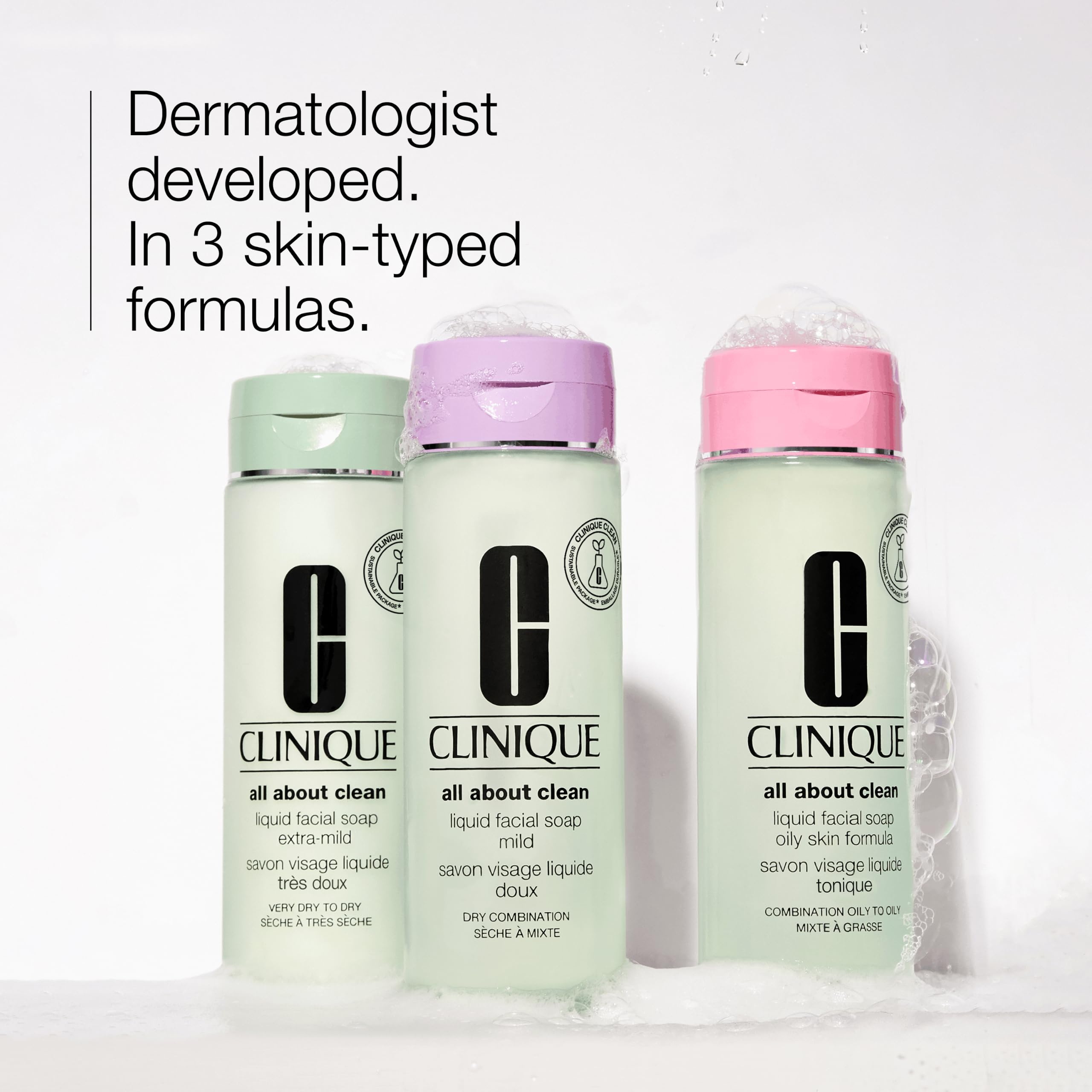 Clinique botella con luz profesional resaltando diseño y confianza dermatológica