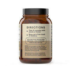 Complete Natural Products cápsulas en mano para comparar tamaño y comodidad