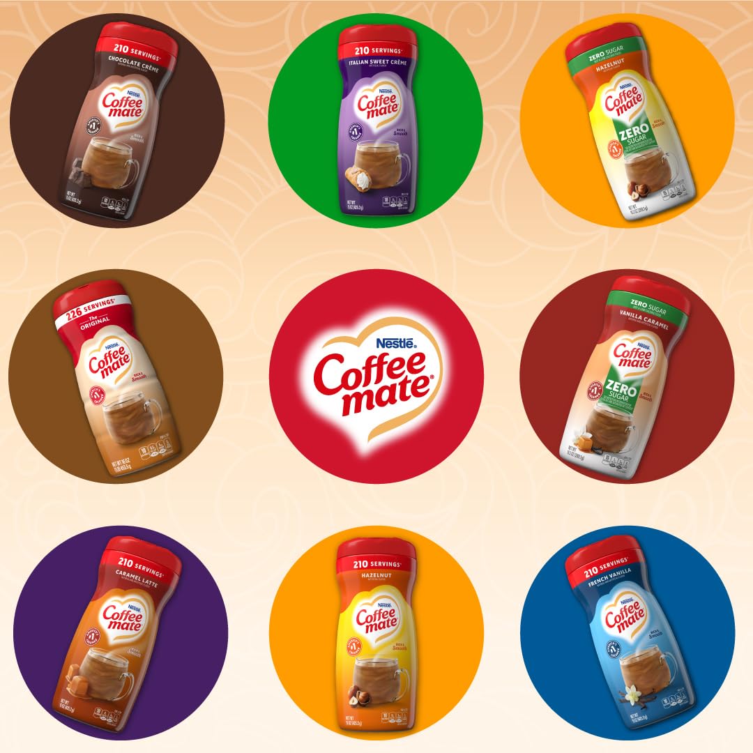 Coffee-mate en escena de desayuno con croissant transmitiendo sabor indulgente