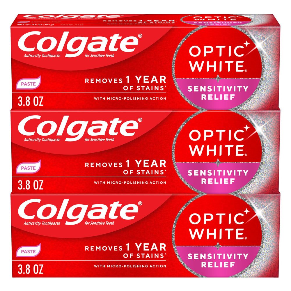 Colgate Optic White frontal del empaque mostrando el pack triple y beneficios