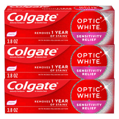 Colgate Optic White frontal del empaque mostrando el pack triple y beneficios