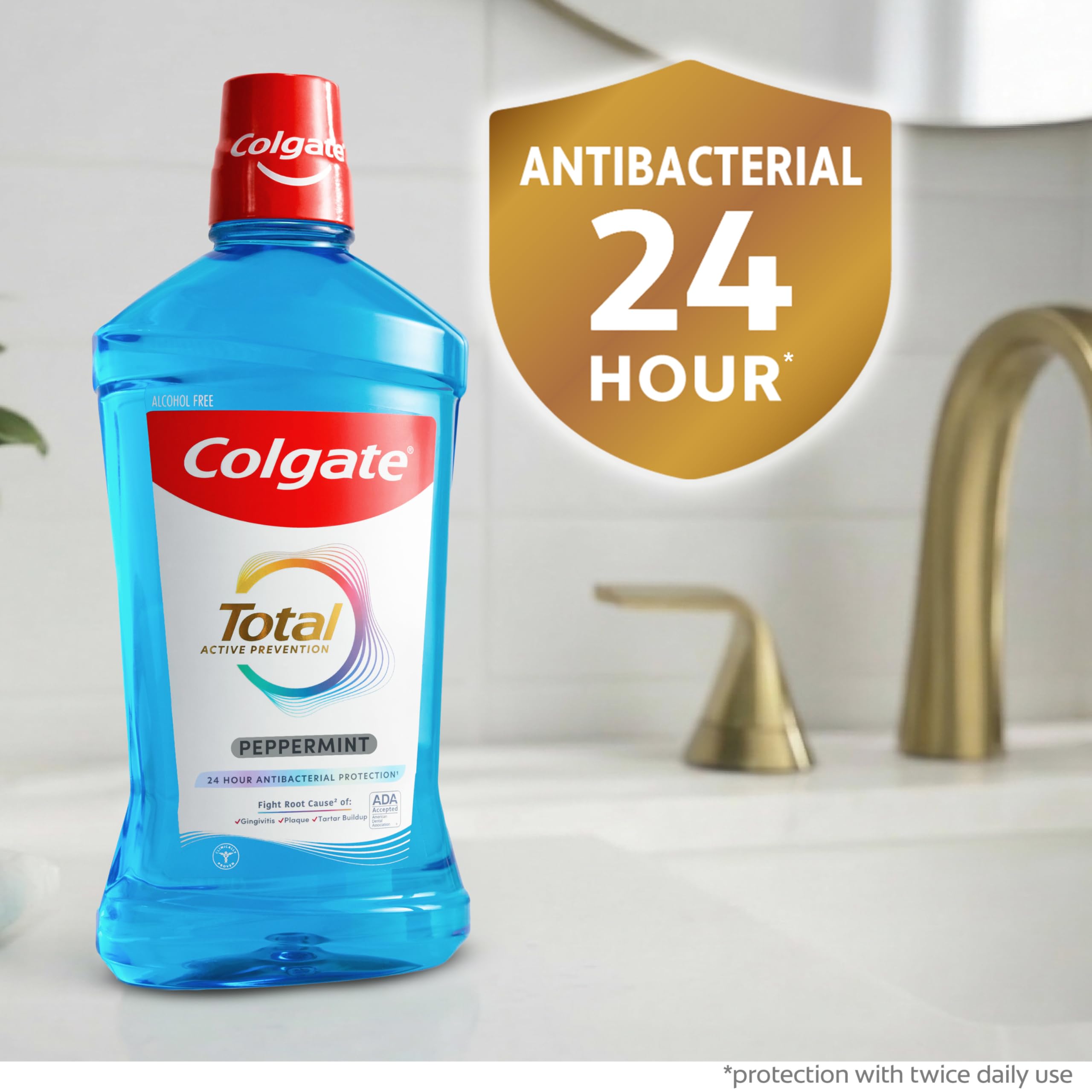 Colgate Total fluido translúcido destacando textura suave