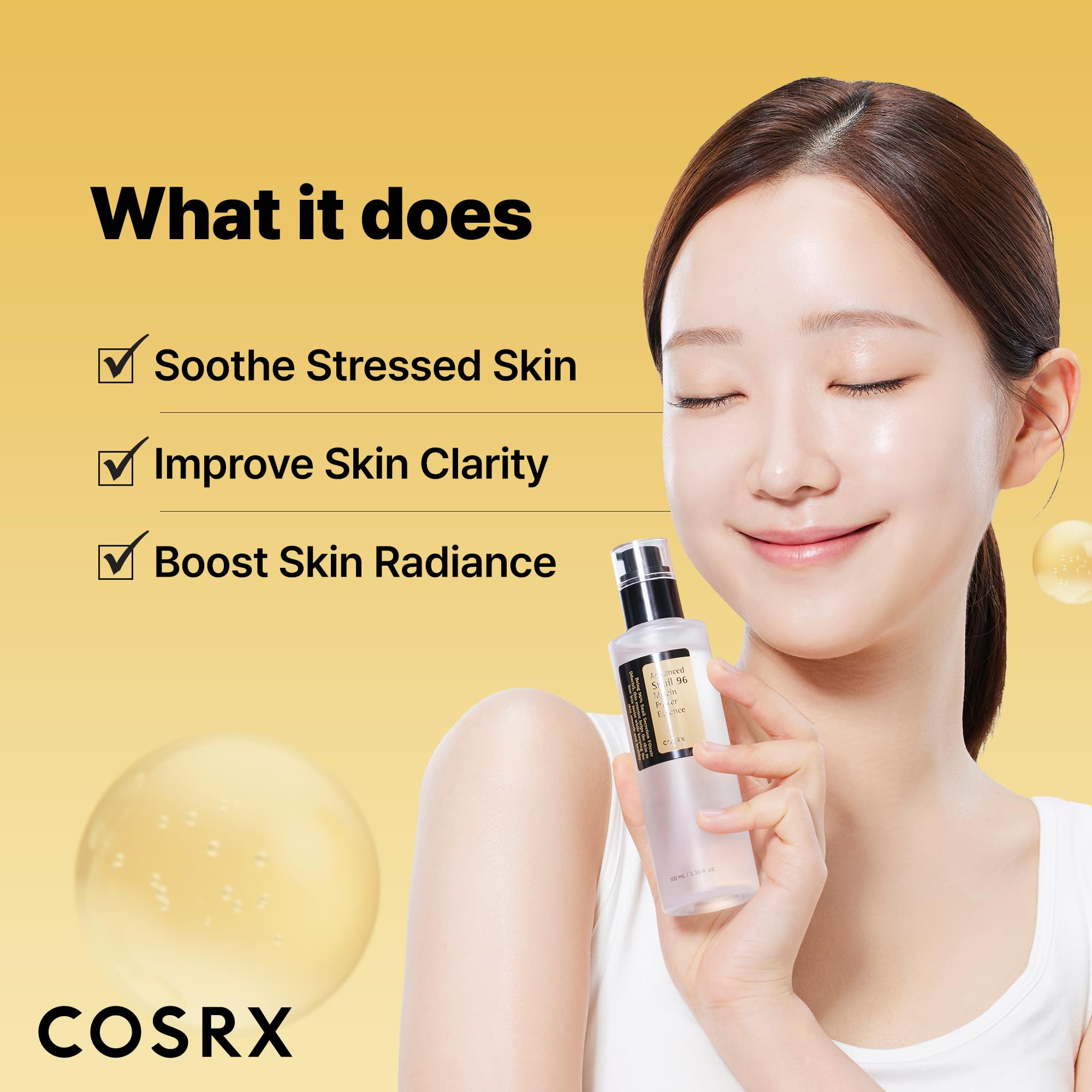 COSRX gota de serum sobre piel mostrando efecto hidratante