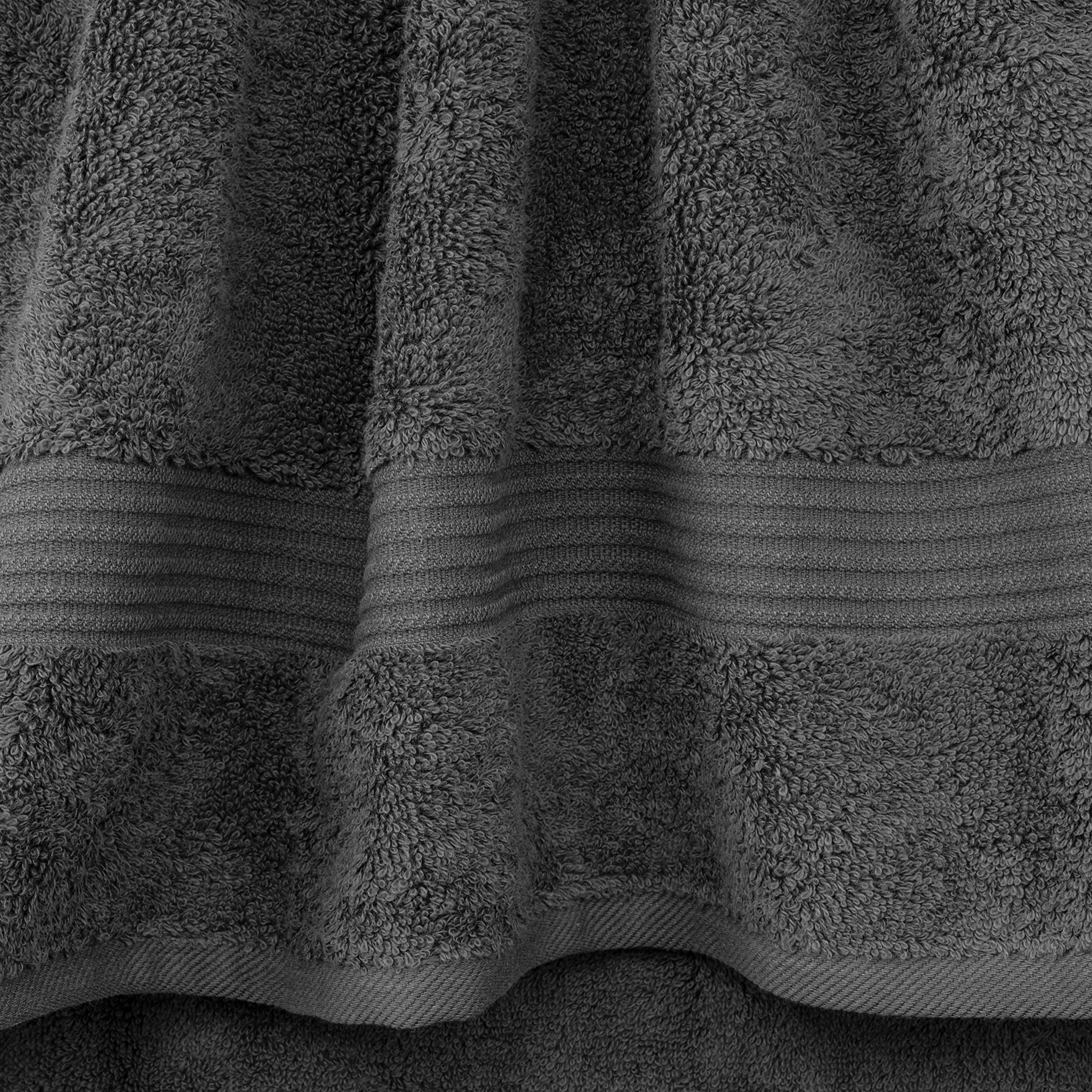 Cotton Paradise primer plano de la textura 600 GSM, muestra suavidad y absorción