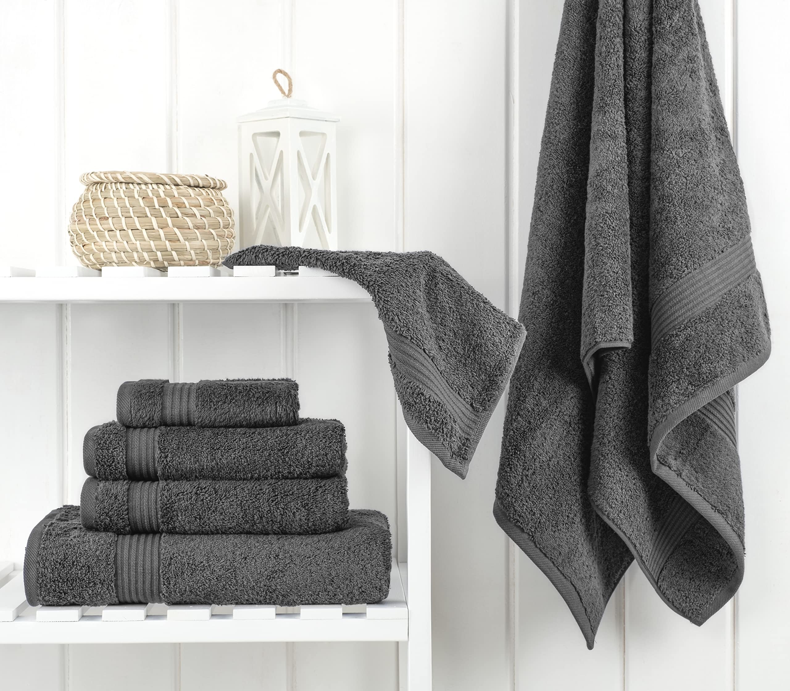 Cotton Paradise toalla de baño en uso tras la ducha, secado rápido y comodidad