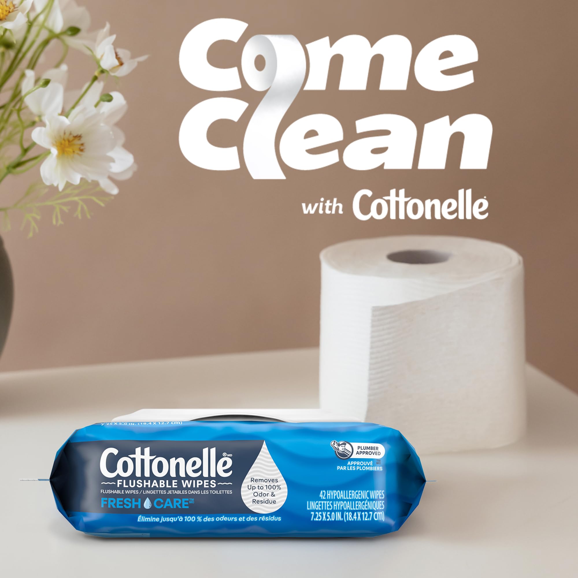 Cottonelle comparación de tamaño Family Mega contra rollo regular ahorro