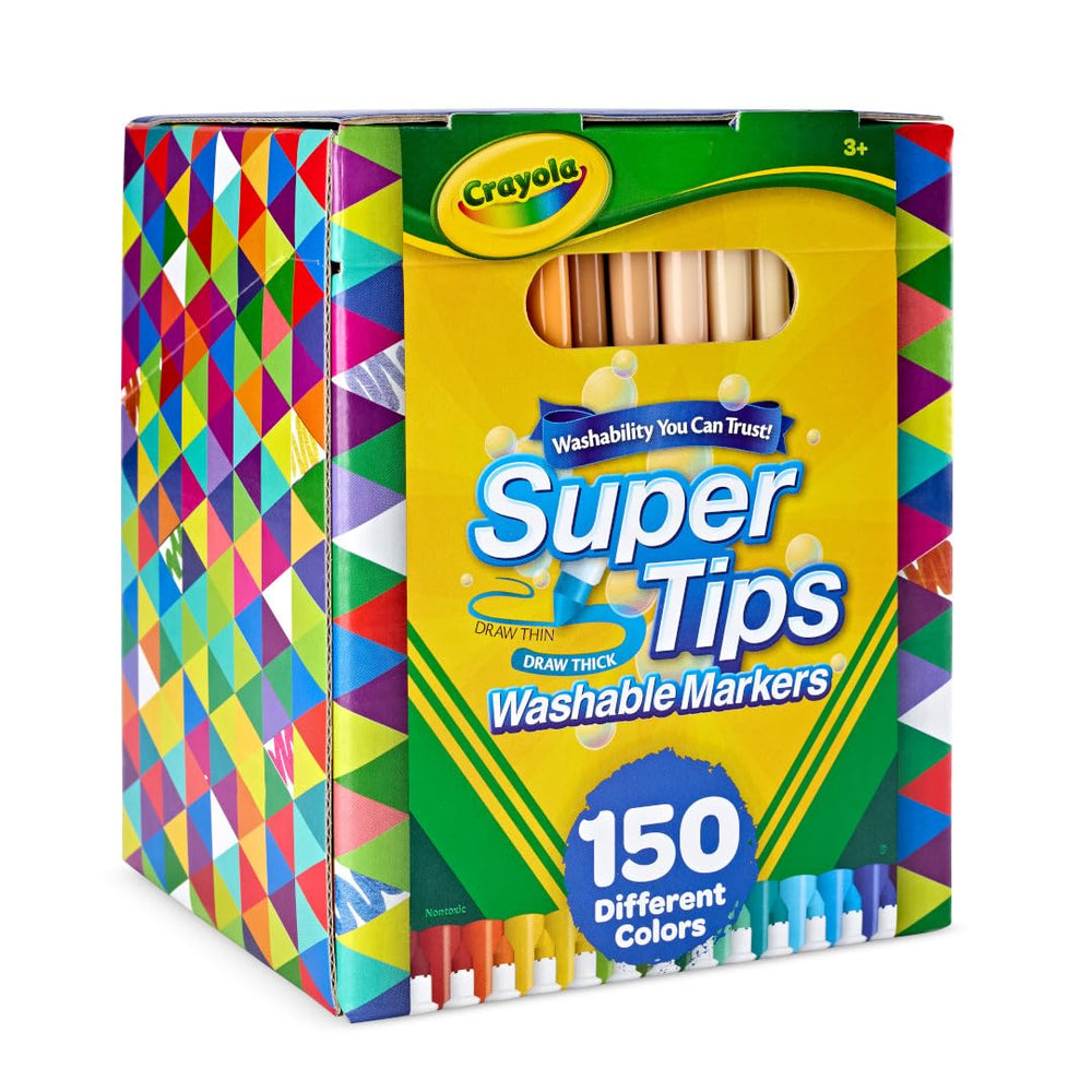 Crayola niños usando marcadores en manualidades con resultados vibrantes