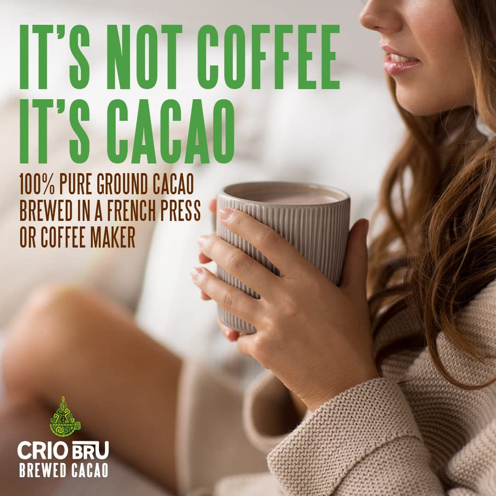 Crio Bru taza lista con vapor que sugiere un chocolate intenso