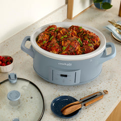 Panel digital Crock-Pot con pantalla que muestra tiempo de cocción