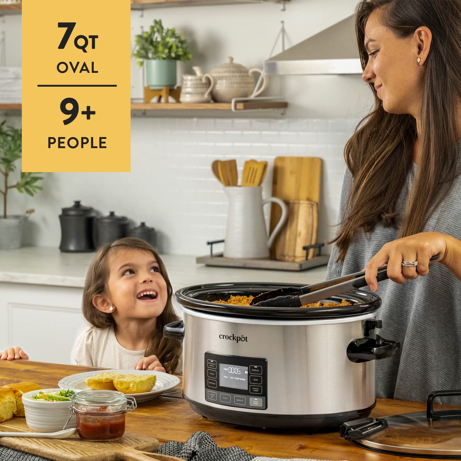 Crock-Pot cuenco interno mostrando su capacidad para grandes porciones
