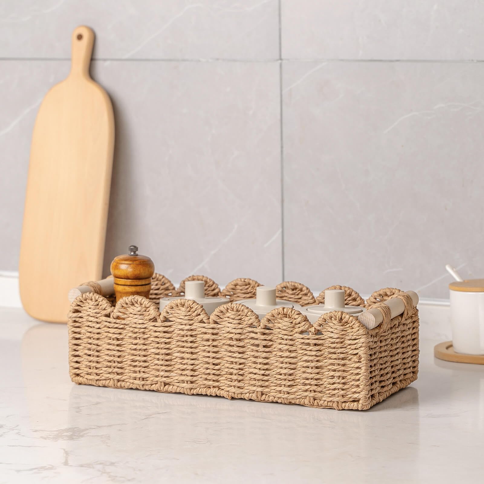 CubesLand cesta vacía presentada como idea para cesta de regalo elegante y reutilizable