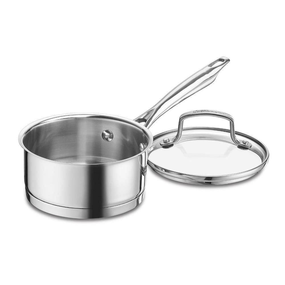 Cuisinart cazo frontal acabado espejo mostrando control y aspecto profesional