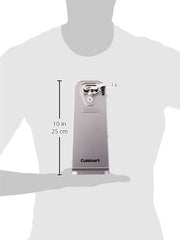 Cuisinart CCO-55 abriendo una lata en cocina rápida y segura