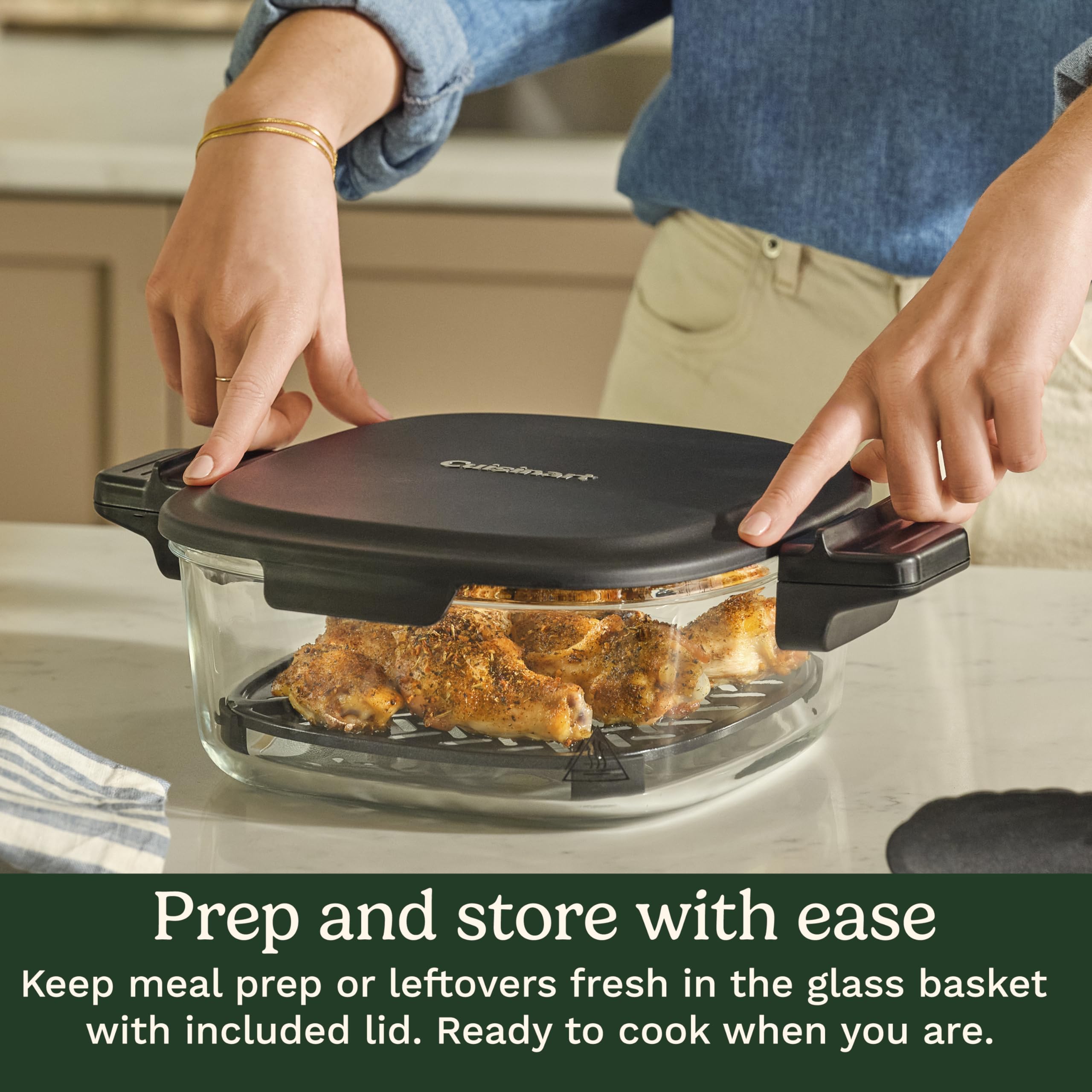 Cuisinart cesta de vidrio en la mesa lista para servir y refrigerar sobras