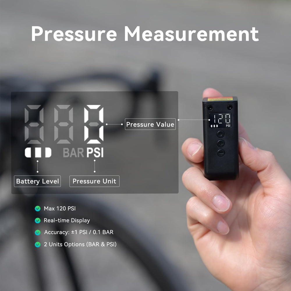 CYCPLUS AS2Ultra pantalla LED en mano indicando precisión y ajuste de presión