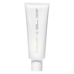 CYKLAR envase frontal del exfoliante corporal mostrando diseño y tamaño práctico