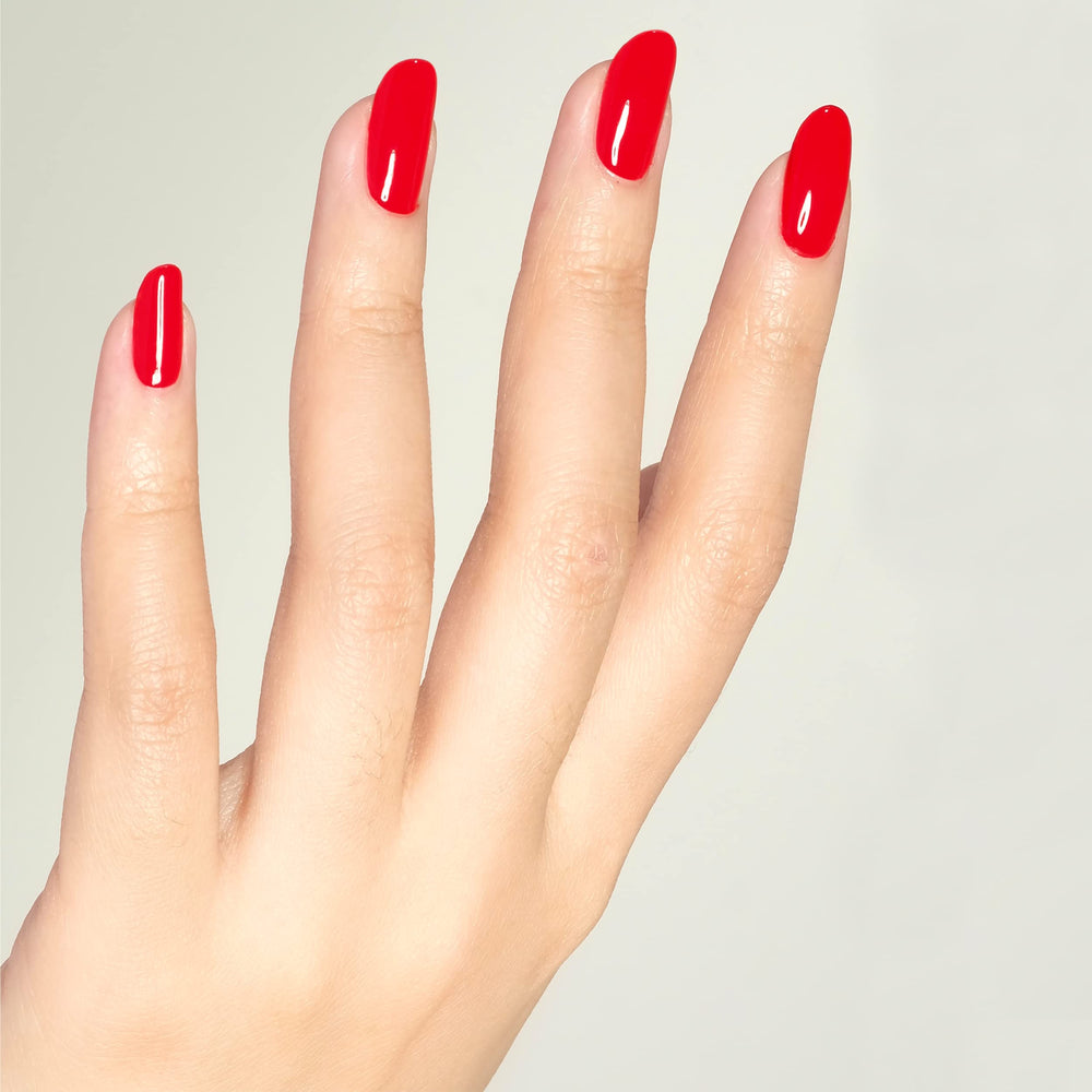 DAISY DND textura del esmalte gel mostrando pigmentación intensa