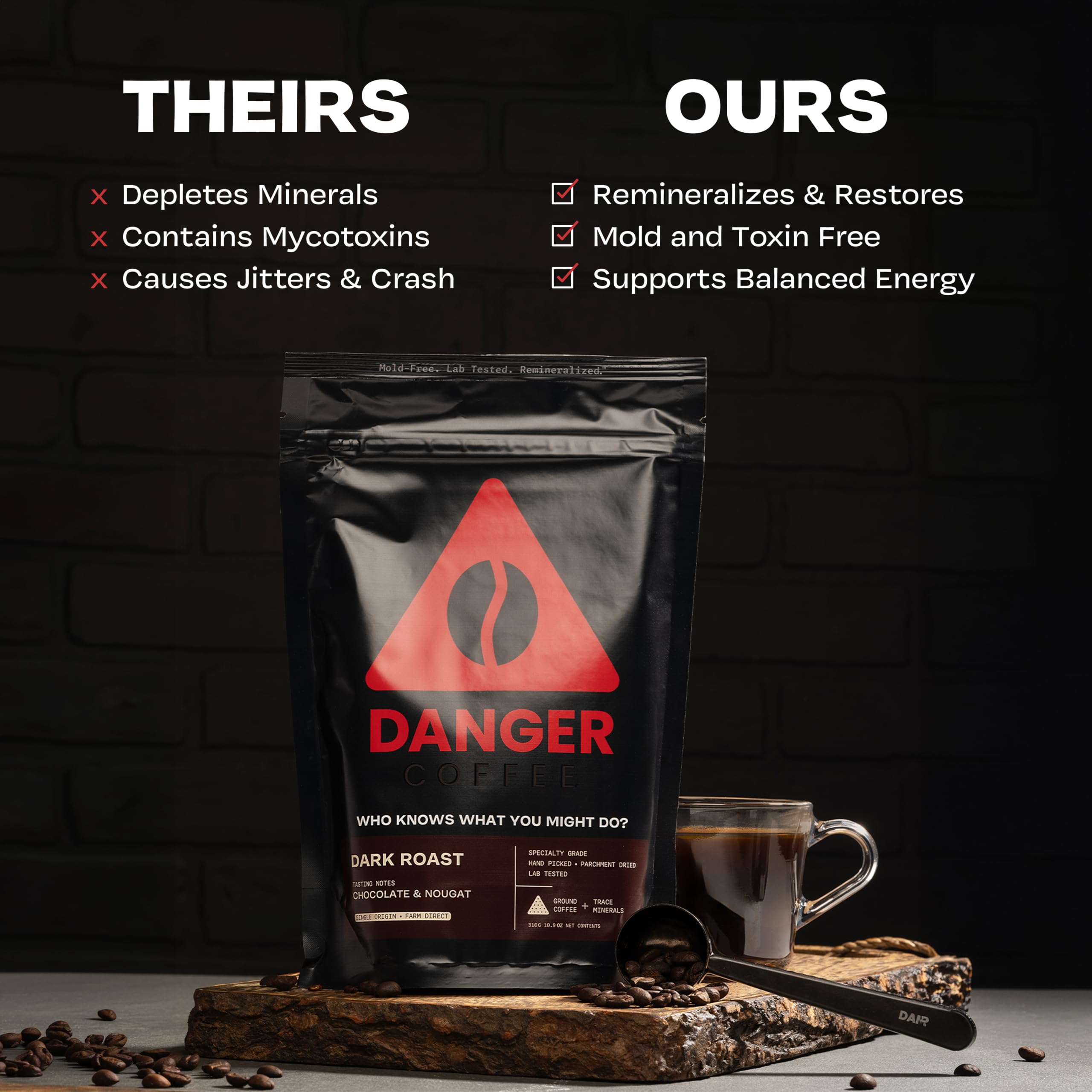 Danger Coffee taza de espresso con crema, indica cuerpo y sabor intenso