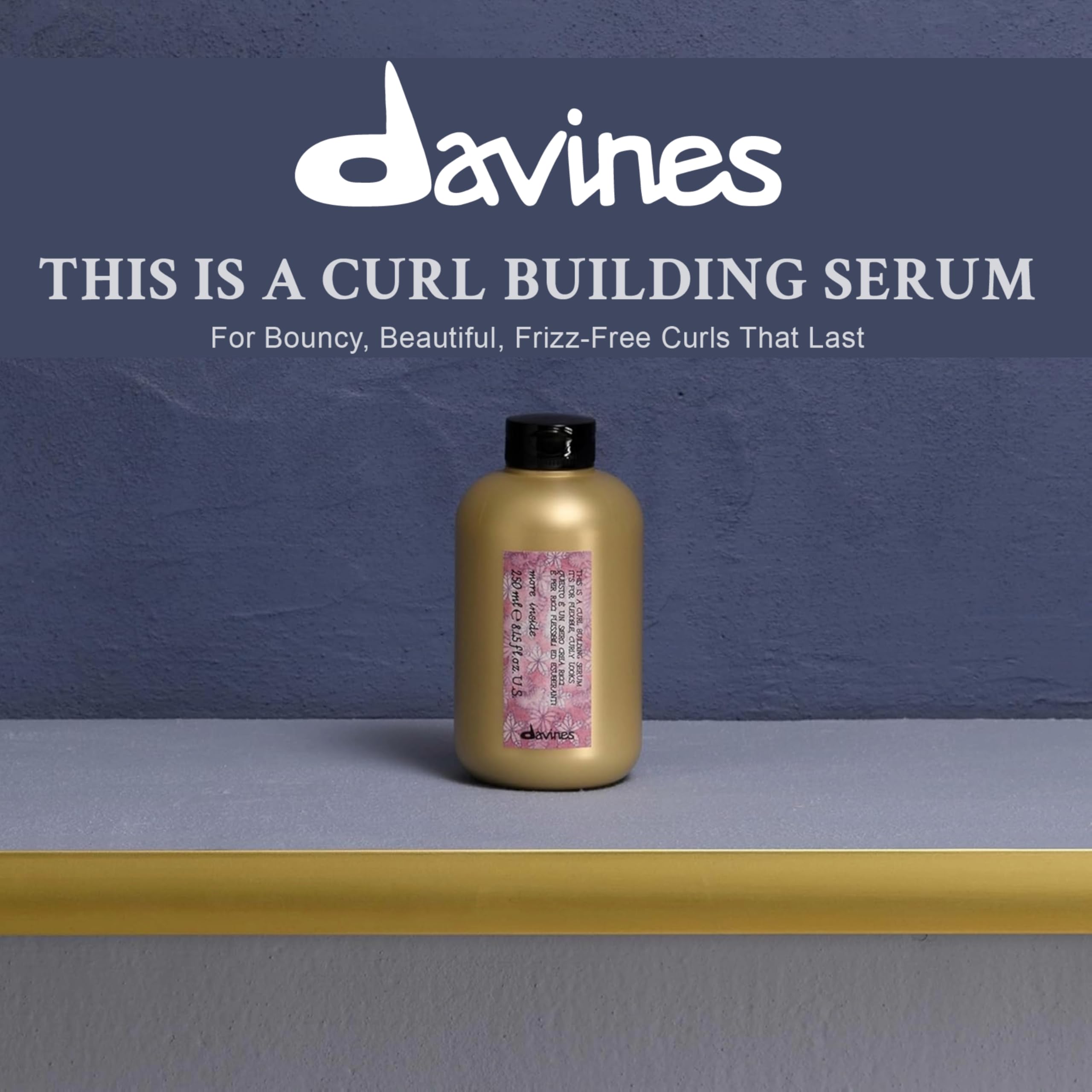 Davines serúm aplicación en mano con dosificación precisa y control