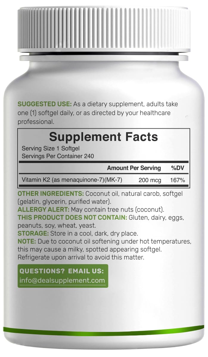 Deal Supplement cápsula en mano para comparar tamaño y dosificación