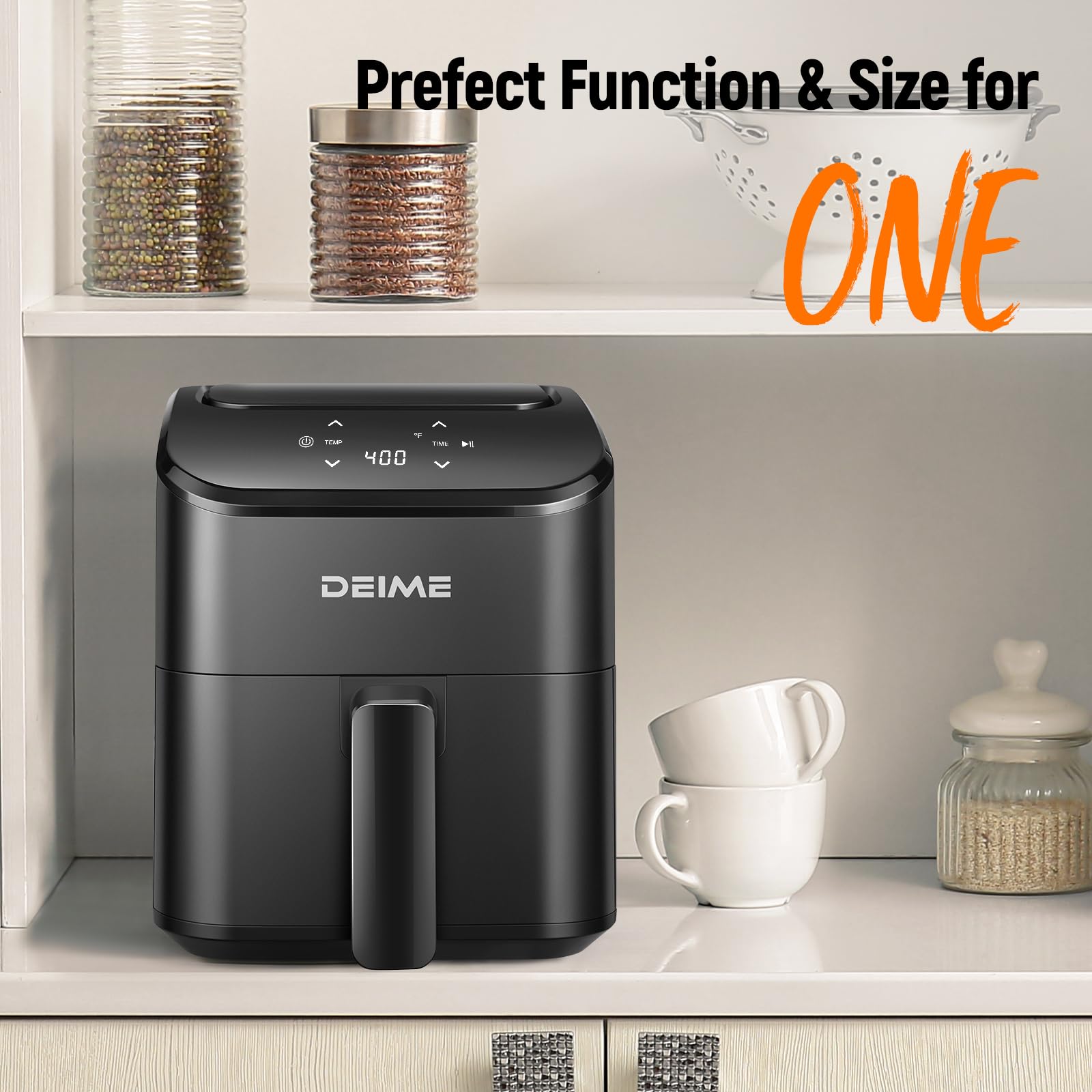 DEIME tamaño junto a una taza para comparar la escala y portabilidad