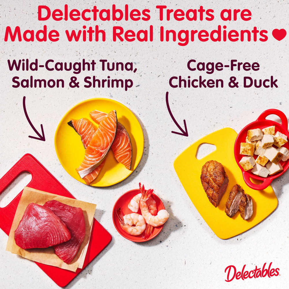 Delectables cuchara abierta con puré, muestra porción lista para dar
