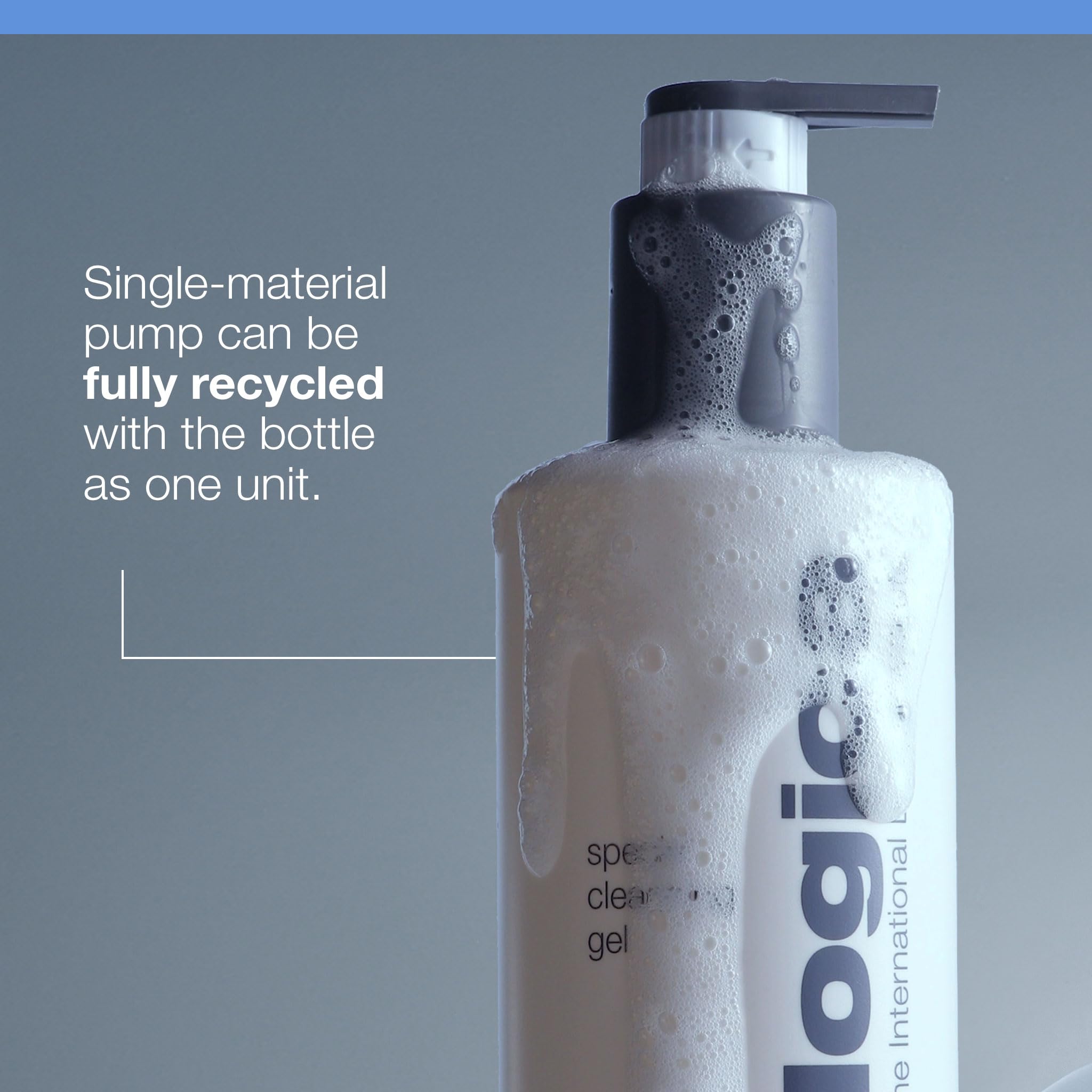 Dermalogica envase abierto con gota, demuestra textura y fácil aplicación