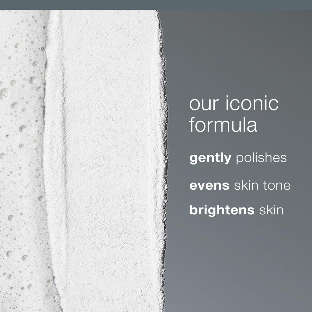 Dermalogica polvo fino del exfoliante destacando su textura delicada y acción suave