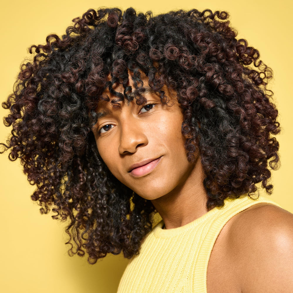 DevaCurl aplicación en rizos húmedos para definición inmediata