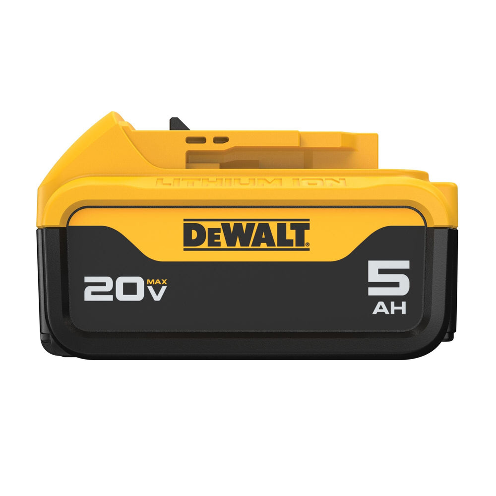 DEWALT DCB205 montada en taladro demostrando mayor autonomía en uso