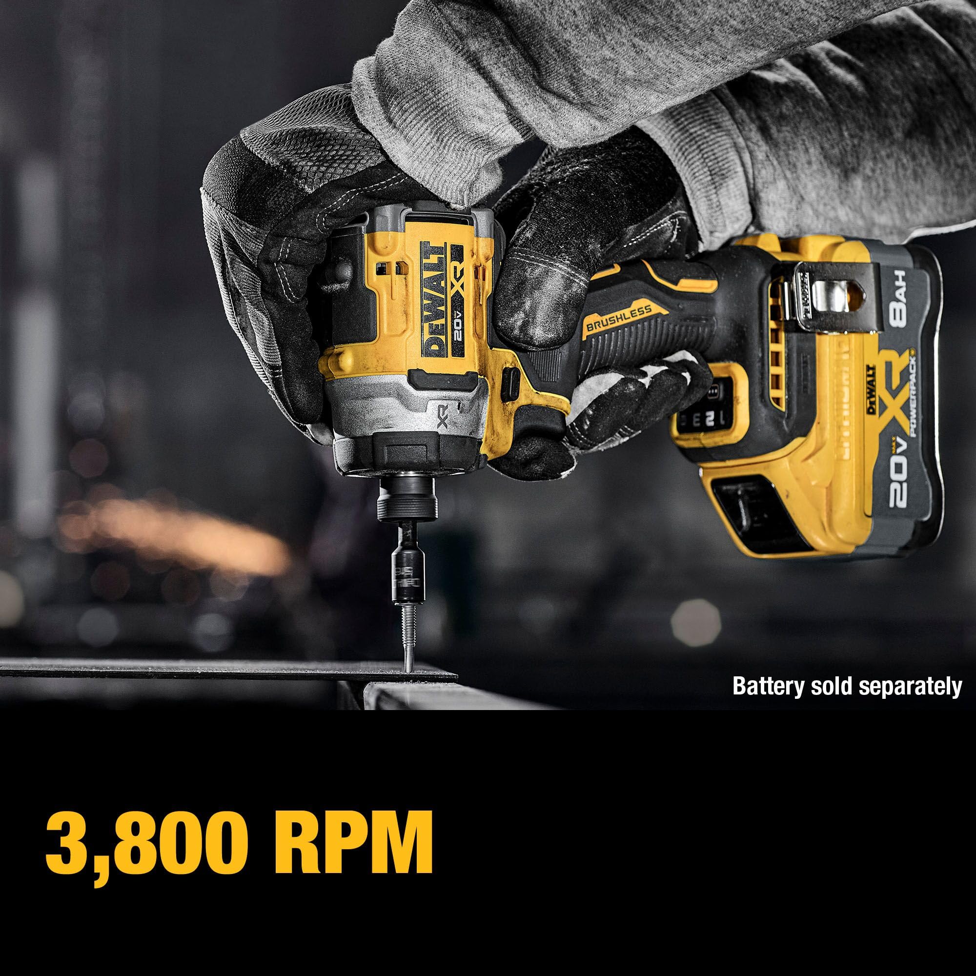 DEWALT DCF860B caja abierta mostrando venta como herramienta sola