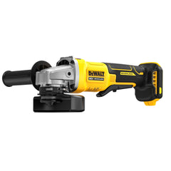 DEWALT primer plano del interruptor paddle, arranque rápido y seguridad mejorada