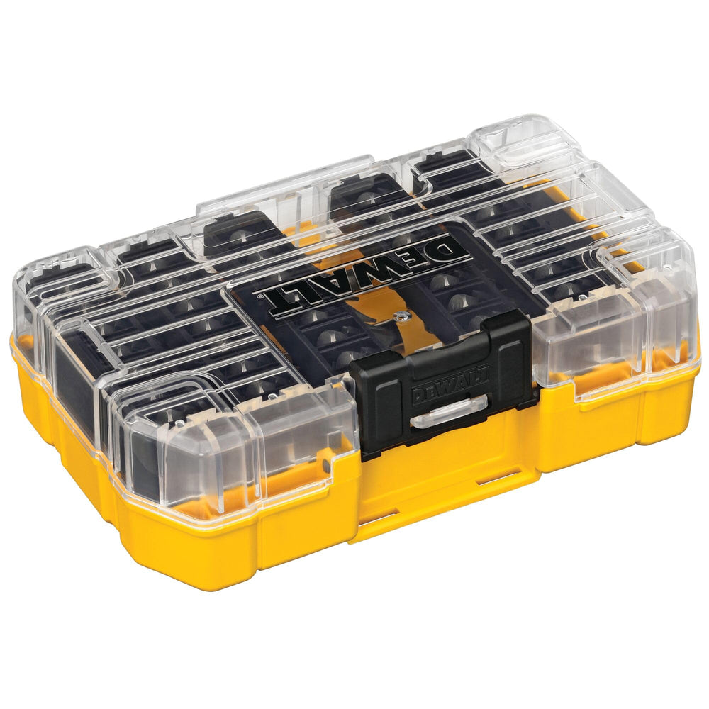 DEWALT set en mano para comparar escala y portabilidad del kit