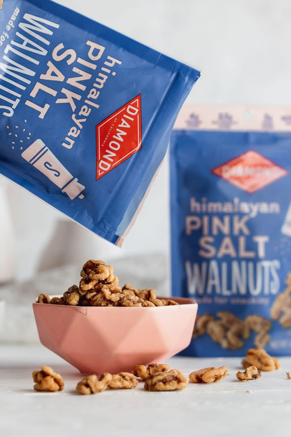 Diamond of California nueces incorporadas en postre realzando sabor