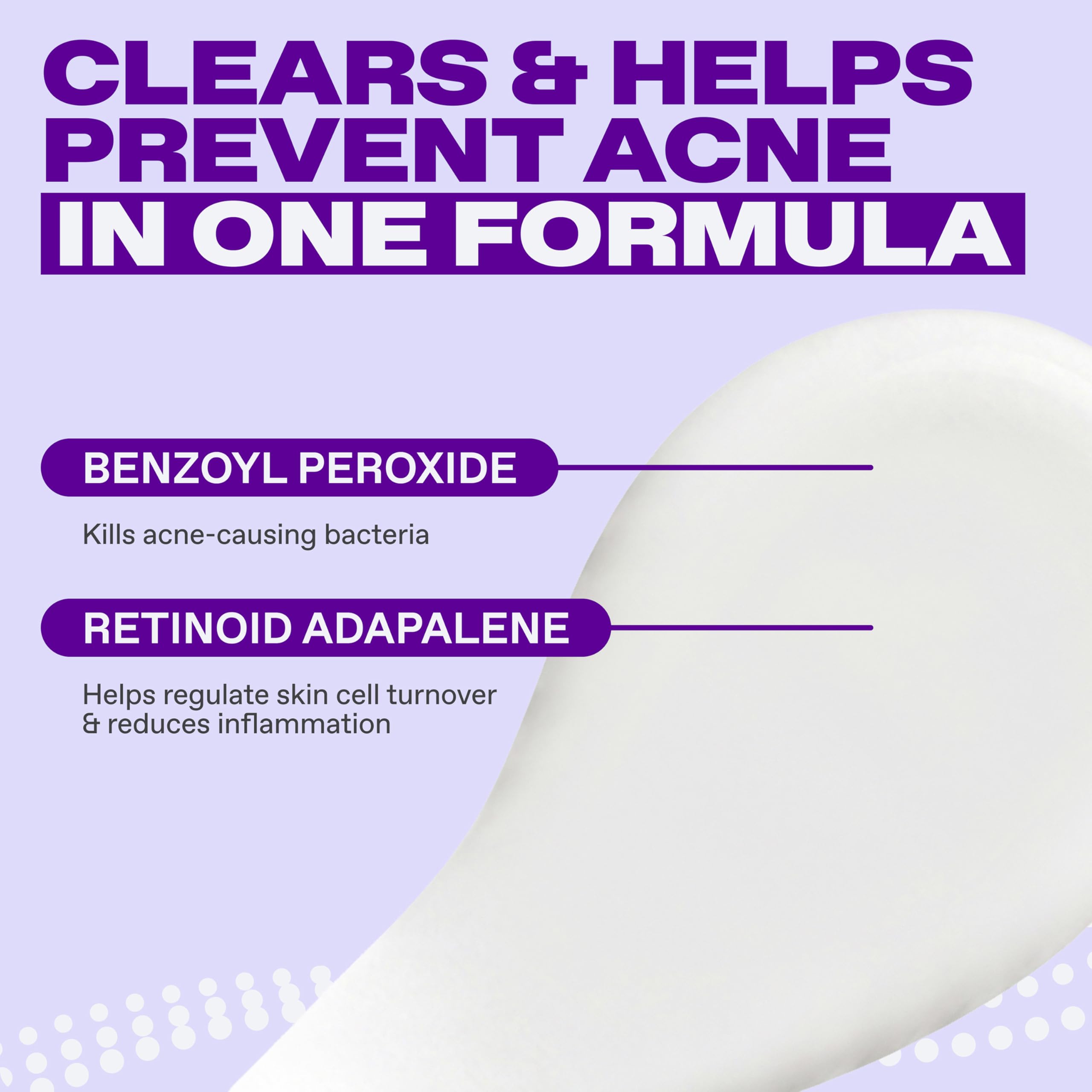 Persona aplicando Differin Epiduo en el rostro por la noche, uso correcto