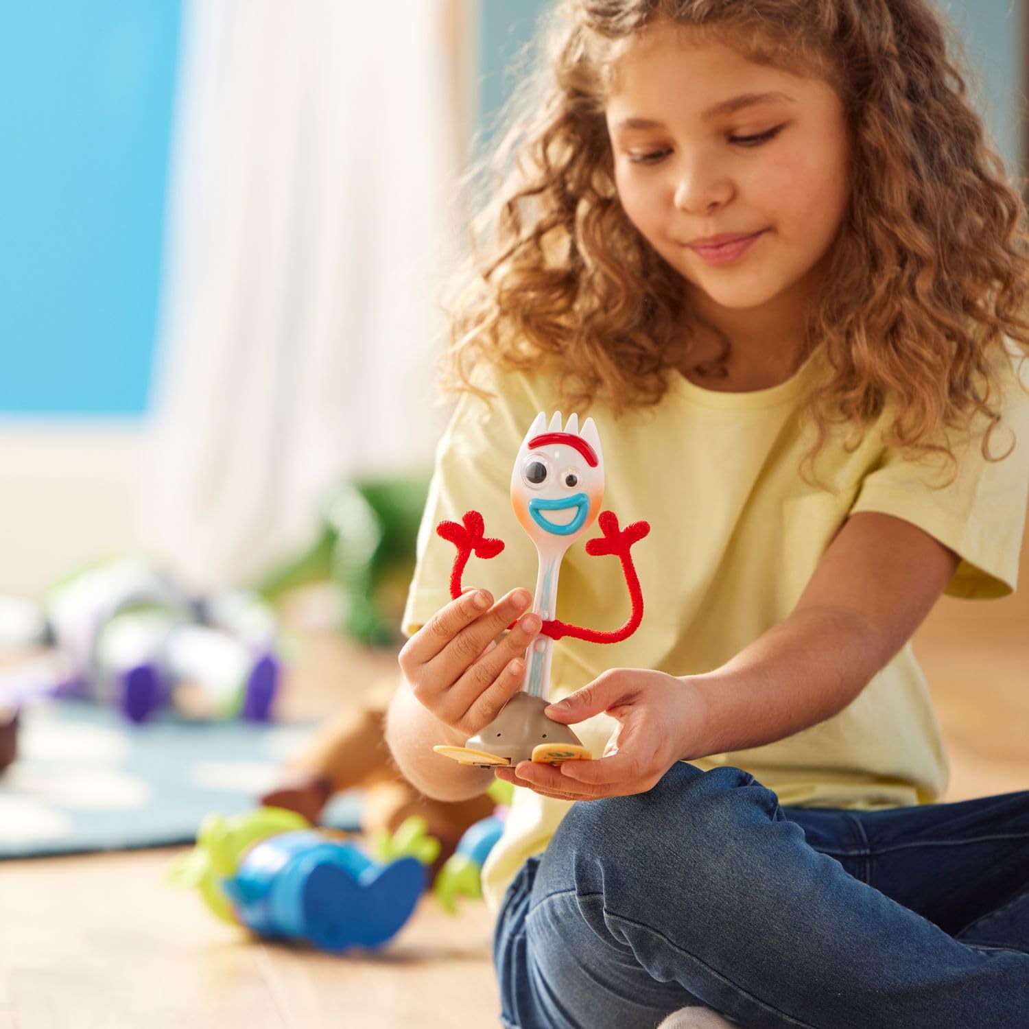 Disney Store Forky brazos articulados para posar y cambiar gestos