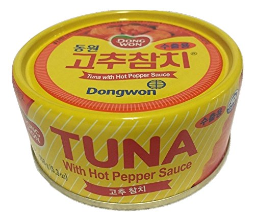 Dongwon primer plano del atún con patata y zanahoria, textura firme