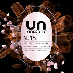 Downy Unstopables textura de perlas cerca que muestra fragancia premium