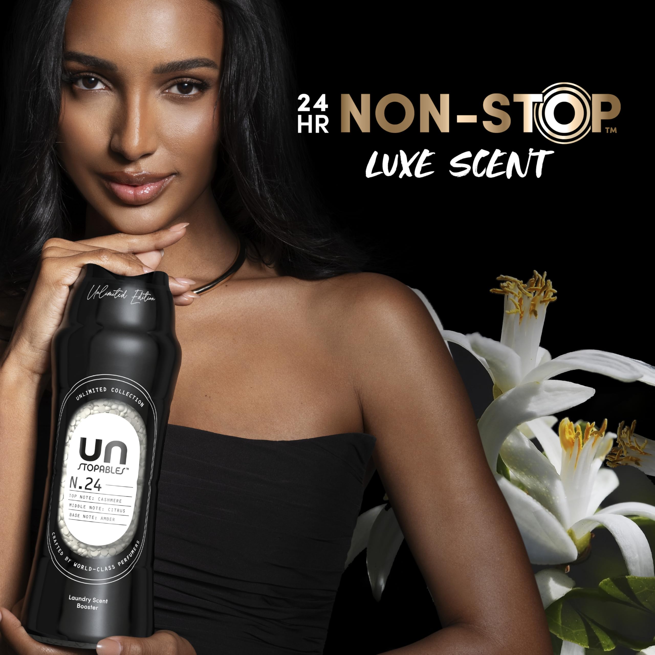 Downy Unstopables perlas en prendas colgadas mostrando fresco y suavidad prolongada