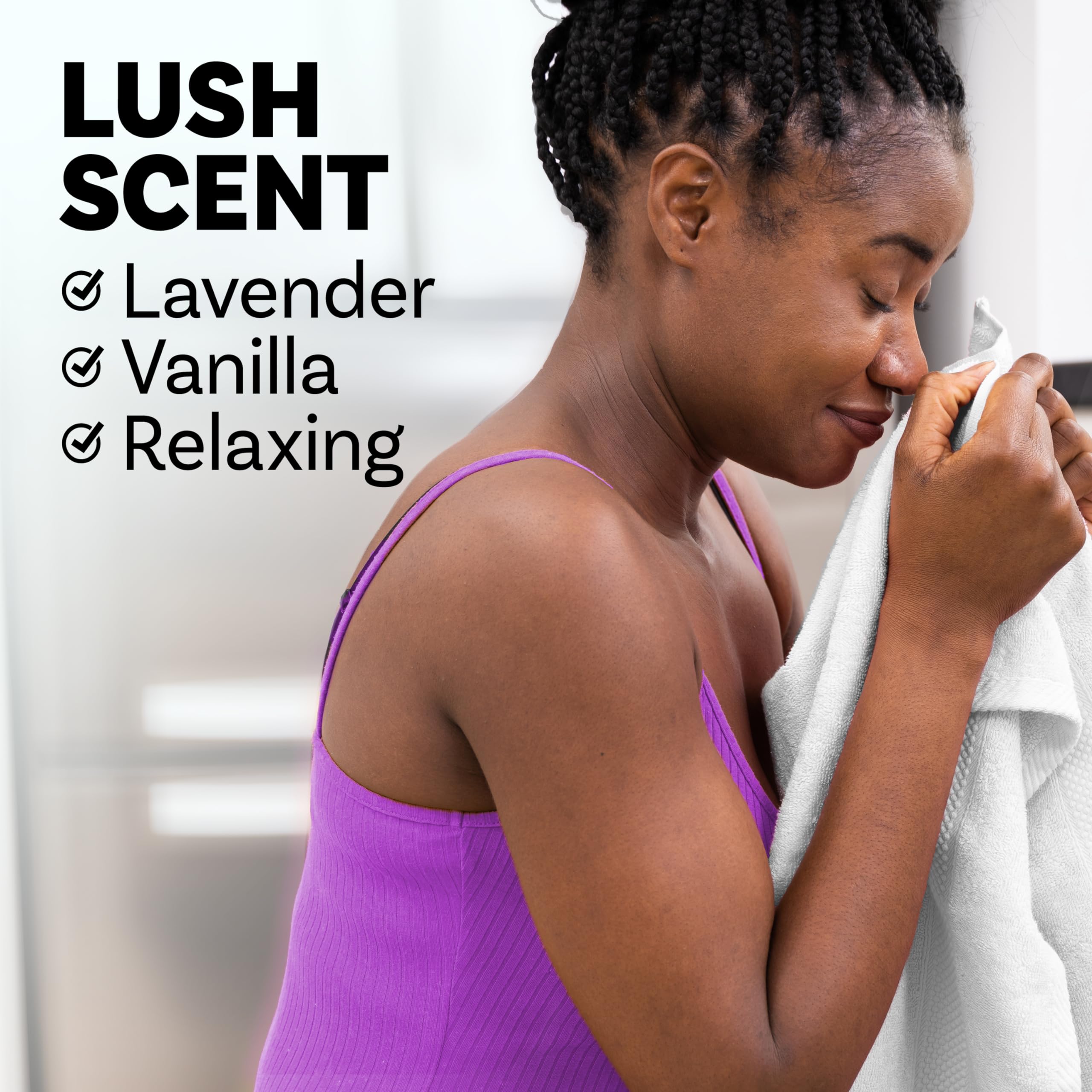Toallas esponjosas perfumadas con Downy Unstopables Lush mostrando frescura y suavidad prolongada
